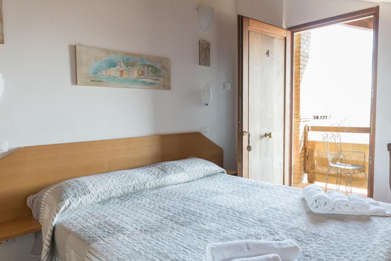 Ara Dei Pre, Terre Marine Hotel Vezzano Ligure Exterior photo
